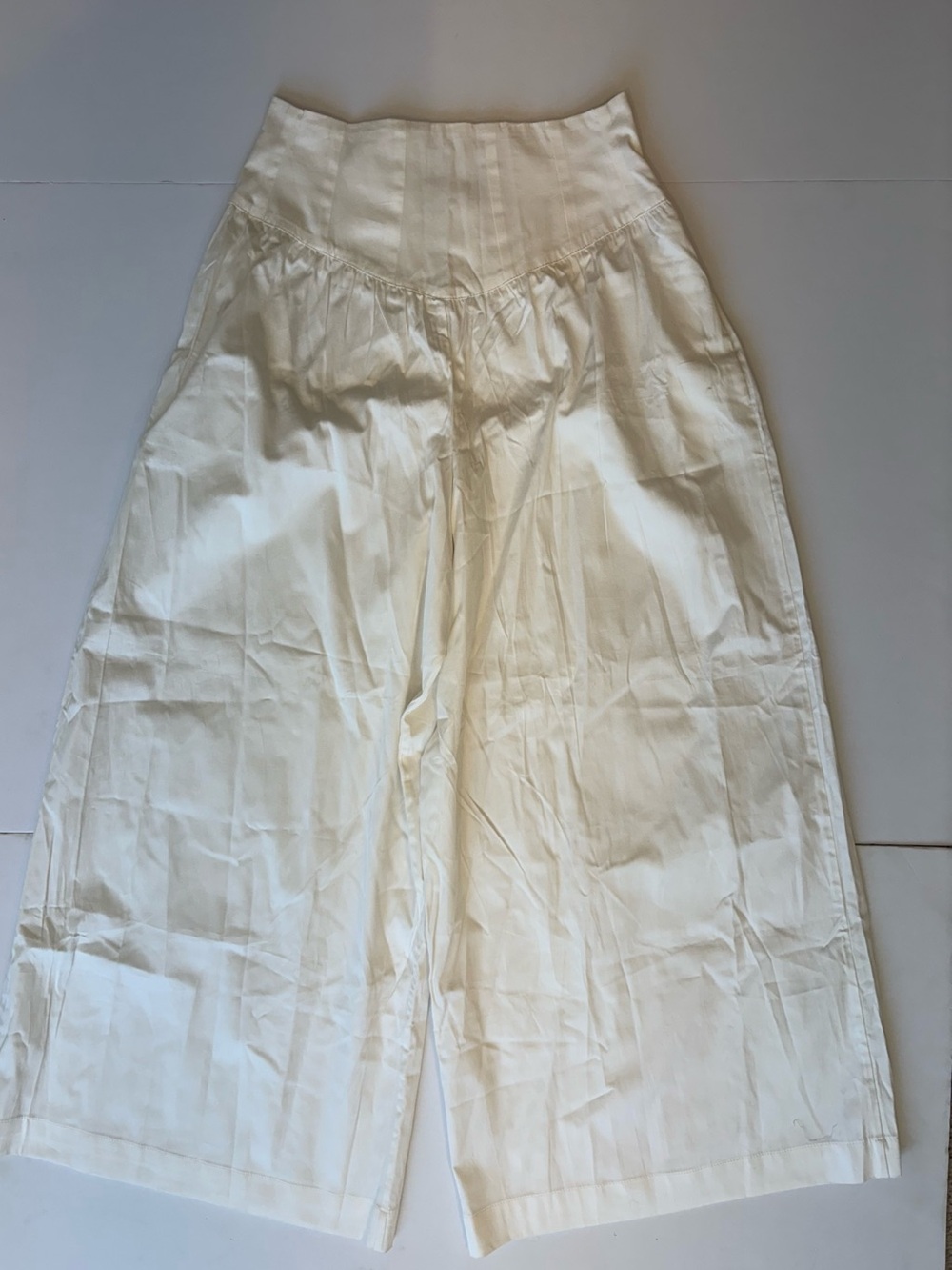 Encantadore Camille High-Waist Wide Leg Cream White Pants M/L